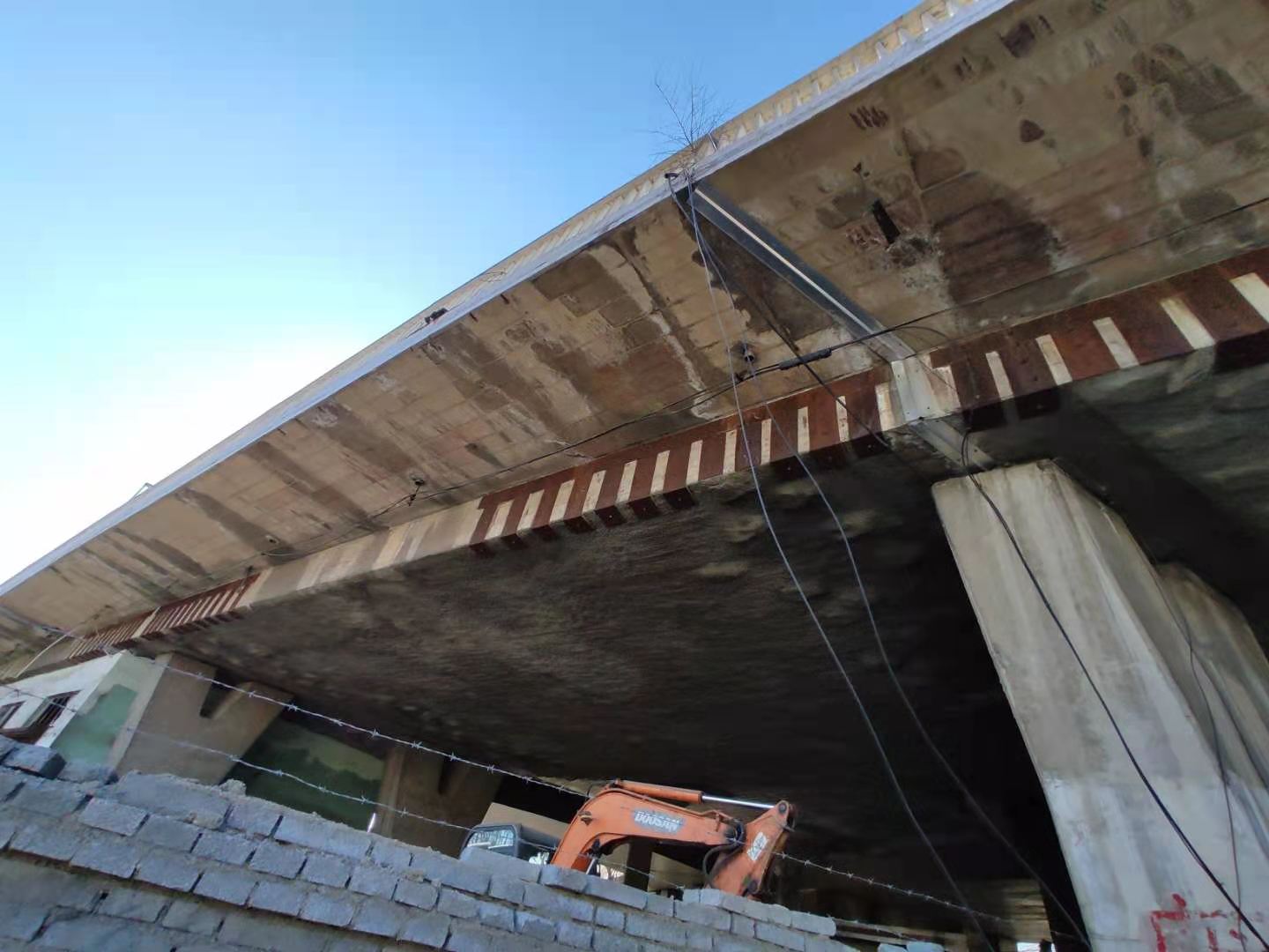 泸州桥梁粘钢加固的四大特性